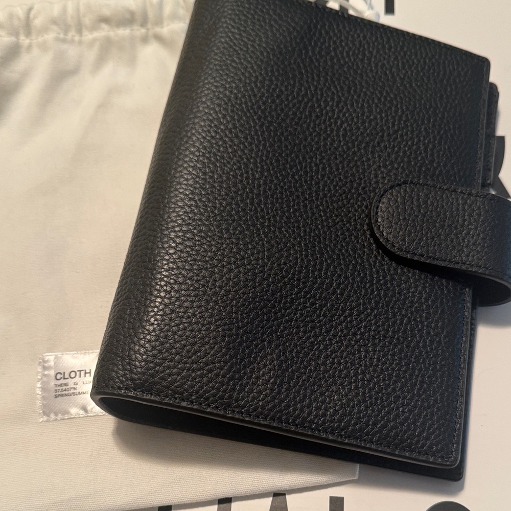 Pebbled Black Leather Organizer